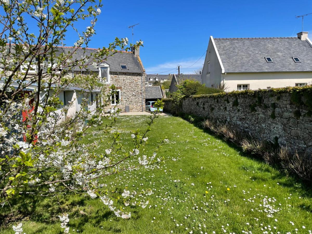 Gites La Ville Pain Cancale Exterior foto